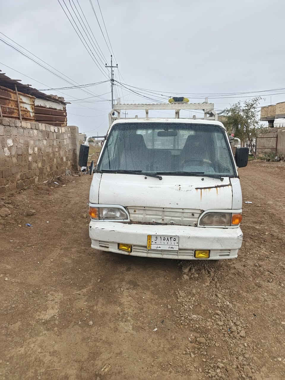 سلام عليكم
كيا بنكو 95 تك قماره 8 جنكال كير شاصي رقم شاصي خير من الله سياره بيها مكينه كايمه يرادلها تجفيت ب33 وبيها مجال مكاني بغداد بسمايه 
***********
