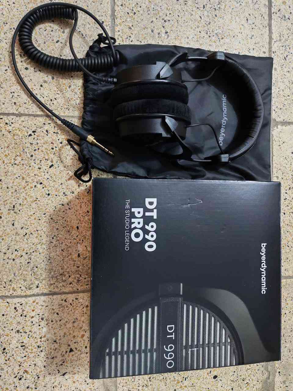 بيع اكسسوارات pc
السلام عليكم حبايب
عندي اكسسوارات pc للبيع (نظيفة)
1- سماعة beyerdynamic dt990 pro
200,000 الف
2-مايك + ستاند fifne T688
100,000 الف
3- مكسر fifne sc3
50,000 الف
4- كرسي gaming
50,000 الف
الاسعار قفل حبايب رجاءاً
مكاني بغداد ما عندي توصيل


**إذا كنت صاحب هذا الإعلان وتريد حذفه لأي سبب، رجاءا أرسل رسالة إلى الدعم الفني**