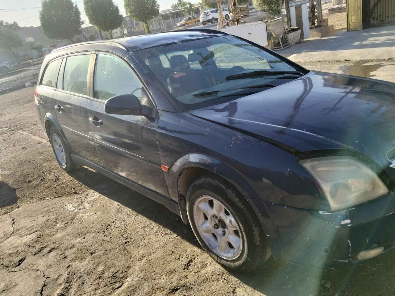 السلام عليكم
أوبل 2004 رقم نجف دولي سنوية لل30 هزة جديدة 
مكينة وكير كامري أبو الجف 
لغود شواصي خياسات كفالة 
رايدها ب35 مكاني بغداد 
للاستفسار :***********
