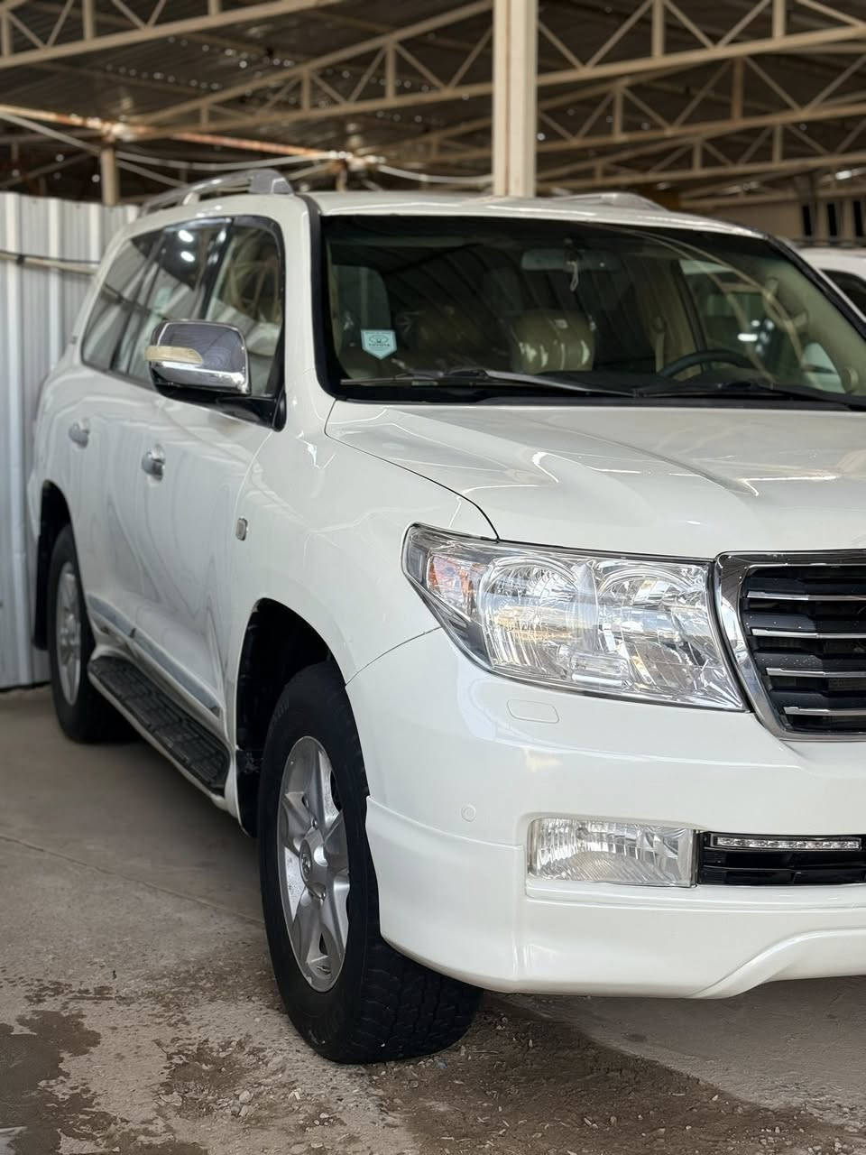 للبيع لاندكروز 2011 ستينيه رقم بغداد دولي بيهة باب مبدل وصبغ كد شبر بل قماره فقط فول مواصفات 5 بصمات بصمه 8 سلندر كشنات جلد كهربائي شاشه كامره جنطه شفط ويل كب دبل بروجكتر مكان ناصريه ***********
