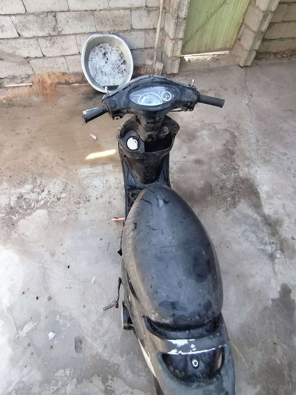 دراجه ماكس منغولي قجمه كامكو للبيع كومت حديي مكاني نجف كوفه عباسيه رقم الهاتف  ***********
