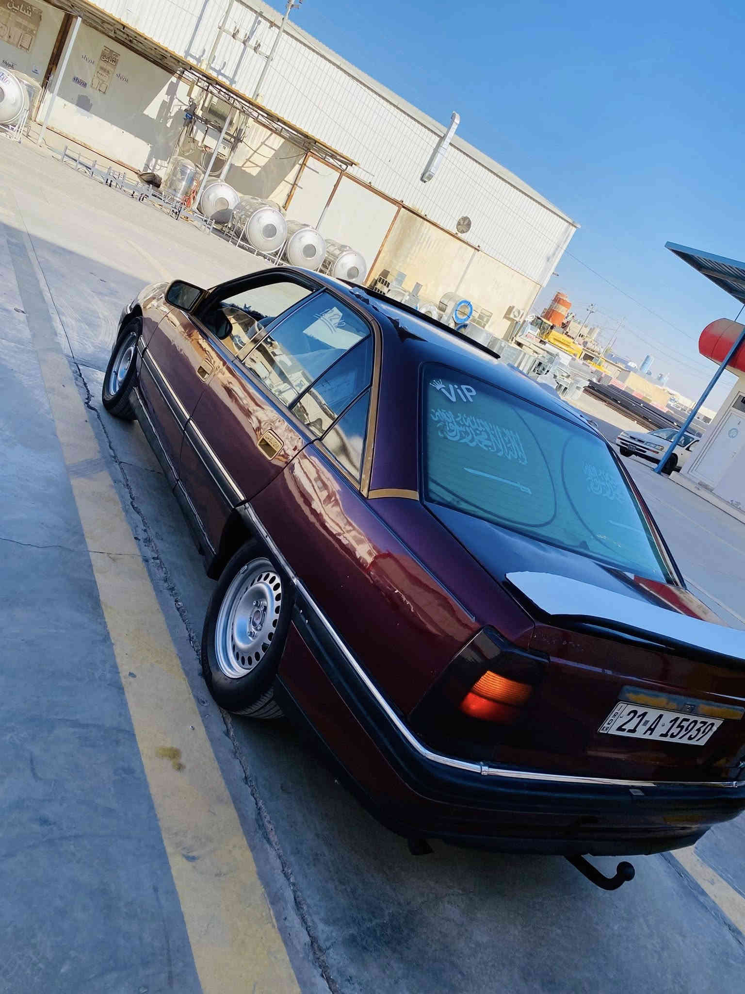 سلام عليكم 
للبيع فقط اوبل اوميگا موديل 1991 مكينه وگير وانجي فول فول خليجي جام كهرباء سلايت روف مكينه وگير بشرط لا صرف ولا بخار السياره مصبوغه عام جماليه بدون ضربه 
داخل واخارج فول نضافه رقم سليمانية بشرط التحويل سنويه لل 2029 السعر 43 وبيها مجال الشراي يخابر 
رقم *********** 
تحياتي للجميع ❤️
