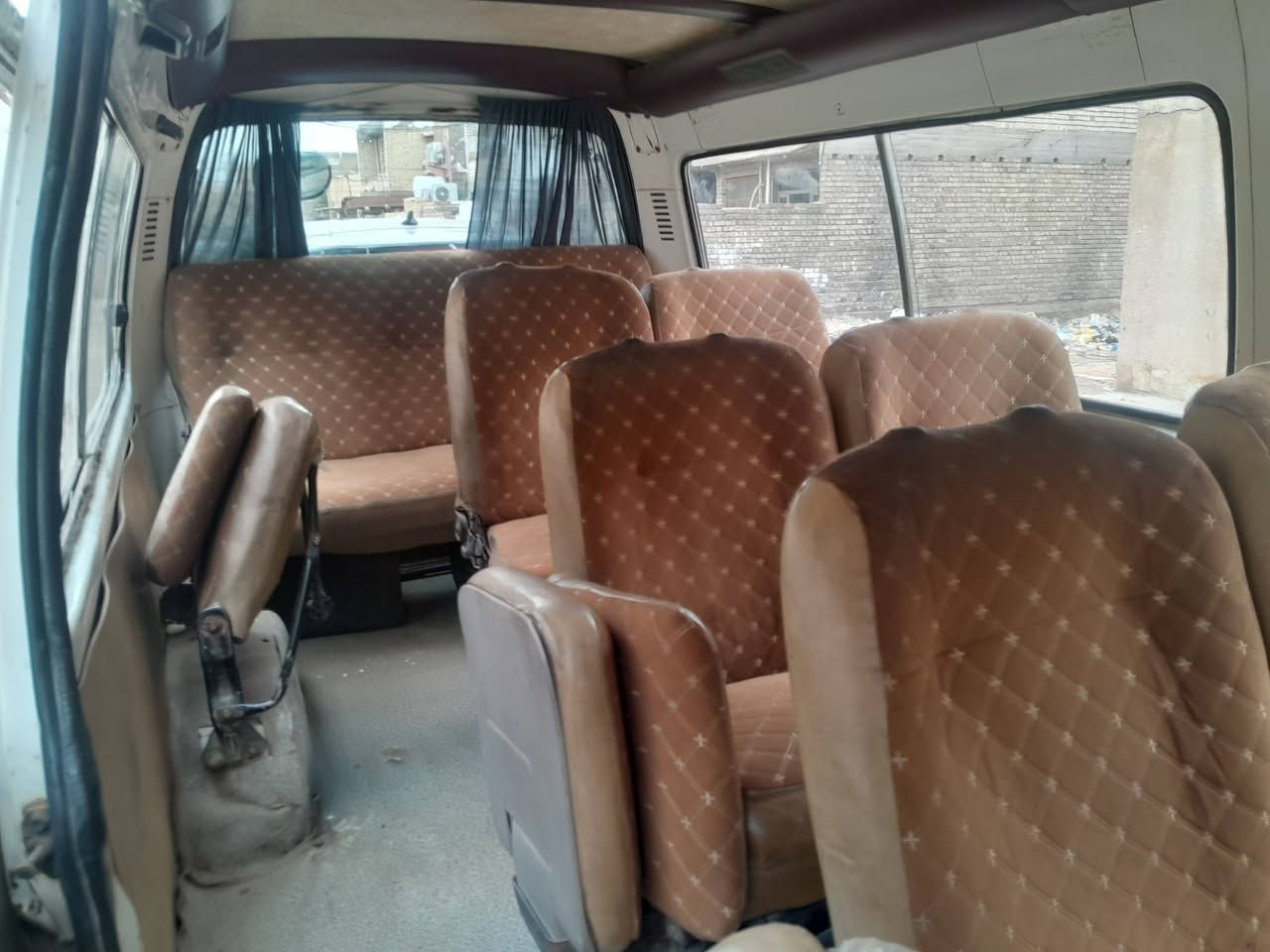 فتون 2009 للبيع محرك وكير جدد حداديه نضيفه السعر ٥٠
***********
