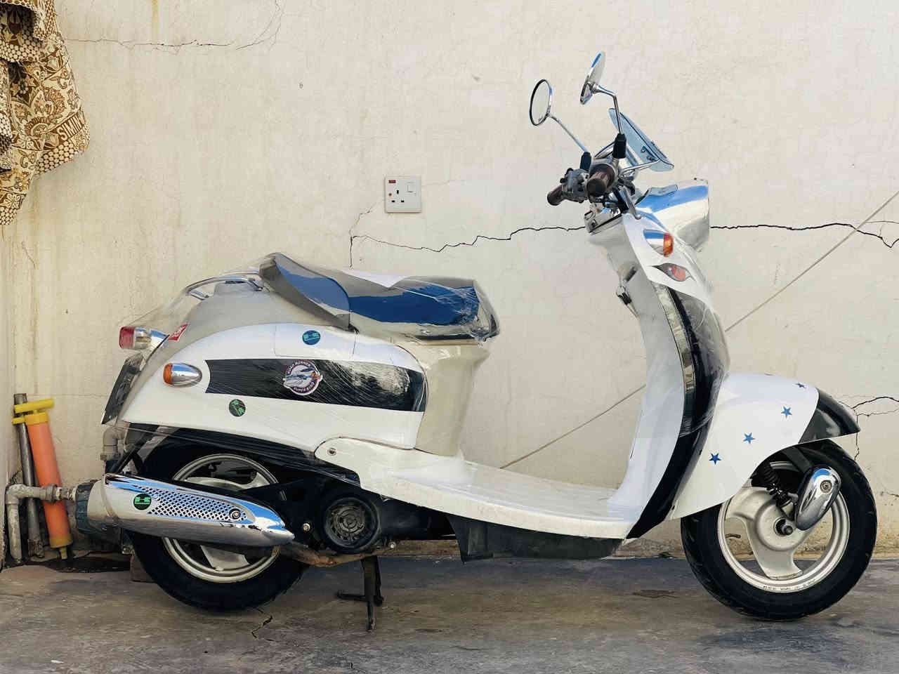 دراجة عبدل حليم رمپە زيرو
دراجة شرط محرك مامفتوح بيلادي
كابريتر بيلادي صالنصة شوتة فيت
پم كولة عل بيلاد شرط فحص 
كهربائيات كامل شغال
كفر بدون كسر لۆک
تايارات لوك بريكات بل مكان
دراجة مابي اي نقص سفر ماشاالله
سعر 375
رقم موبایل***********
عنوان کرکوک اسکان یم مرکز سقافی
