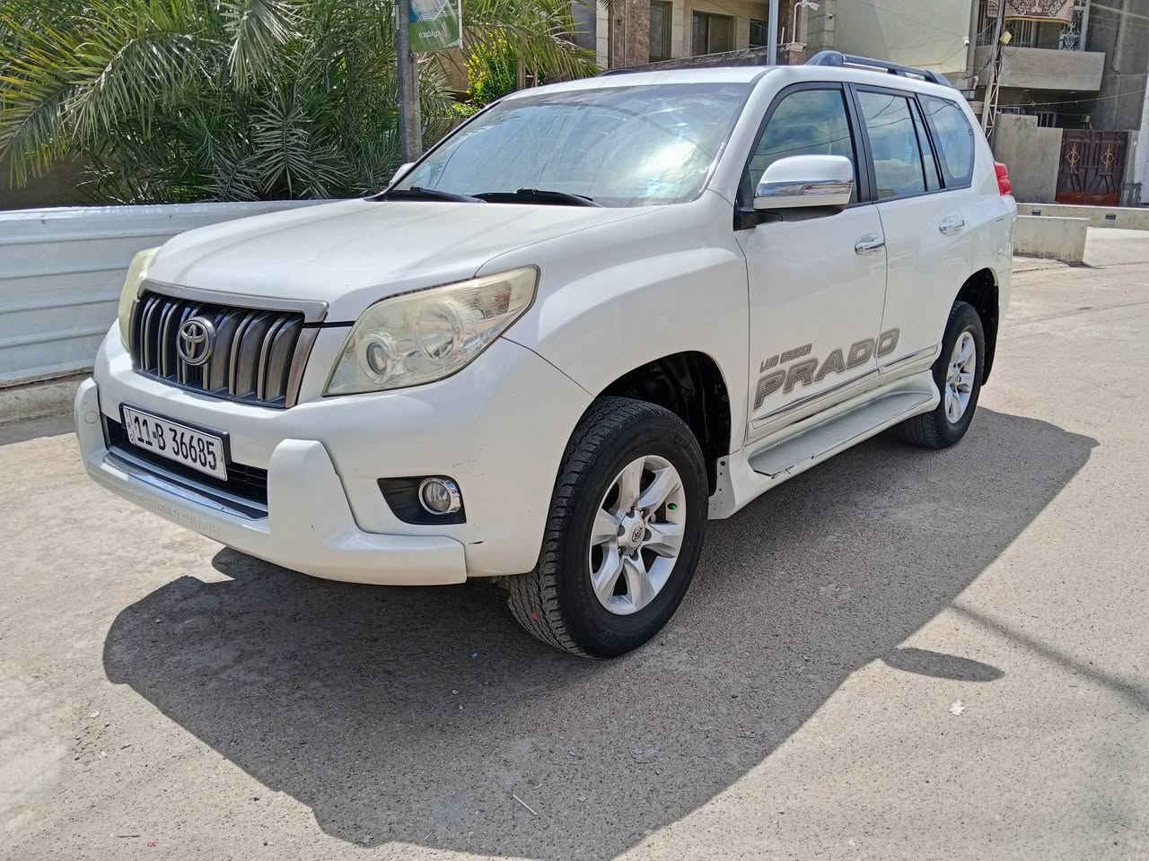 برادو 2012 TXL
6سلندر 4000
وارد خليجي (كويتي) ماشيه 166الف كيلو
السياره نضيفه جدا وجديده

ثلاجه داخليه 
تشغيل بصمه 
ودخول بصمه ايضاً
شاشه لمس 
فتحة سقف سلايد 
كامرا خلفيه 
تحكم ستيرن 
مثبت سرعه 
كراسي جلد 
تبريد 3 قطع
دفع رباعي (4x4)
مري تحكم كهربائي
وباقي التفاصيل موضحه بالسونار داخل المنشور
المكان: بغداد  
والي يريد يستفسر اتصل على الرقم مكلف بالنشر 
السعر الاتصال بالرقم

للتواصل : ***********
