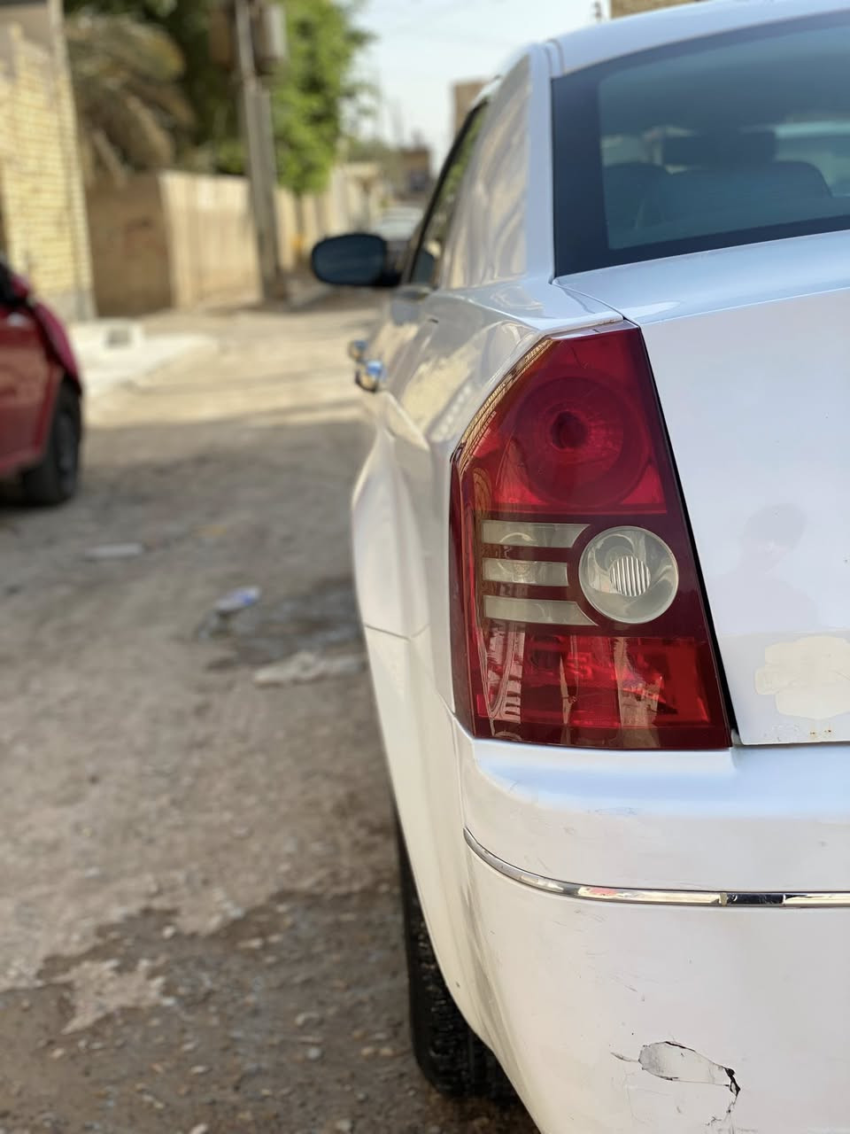 سلام عليكم اوباما موديل 2010 كفاله عامه من عده الهلالات الخلفيه معمره غرفه جديده مكينه وكير جديدات بل باكيت قبل سبوعين مشدودات داخل اسود مكان السياره / ميسان / الرقم : *********** .
