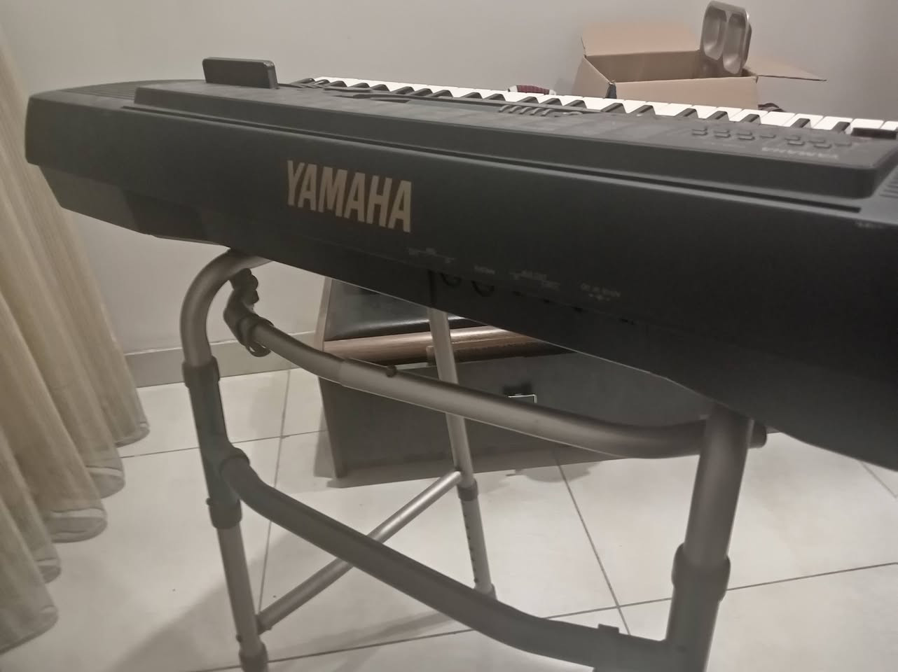 متوفر اورك شرقي ياماها ياباني الصنع نظيف جدا بس شاشته بيها خلل ماواضحة
اليفيده ينطي سعر يرضي وبالعافية
عنوان بغداد كرخ
لايوجد توصيل
