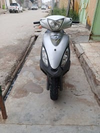 V2 موديل 13للبيع  07818206043