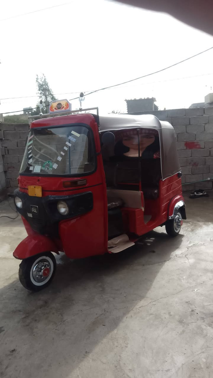 تكتك ١٨جهازه خير من الله تكتك مال جناي مكاني بغداد حي البتول قرب جسر الفرنسي ***********
