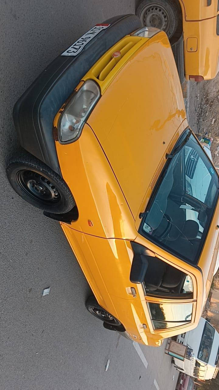 السلام عليكم 2018 سياره حلوه وخير من الله رقم بغداد تخم تاير جديد كير محرك خير من الله اخوان اني مكلف بالنشر وهذا صاحبه بالسياره سياره باسمه كانها بغداد شعلة 
//***********//
