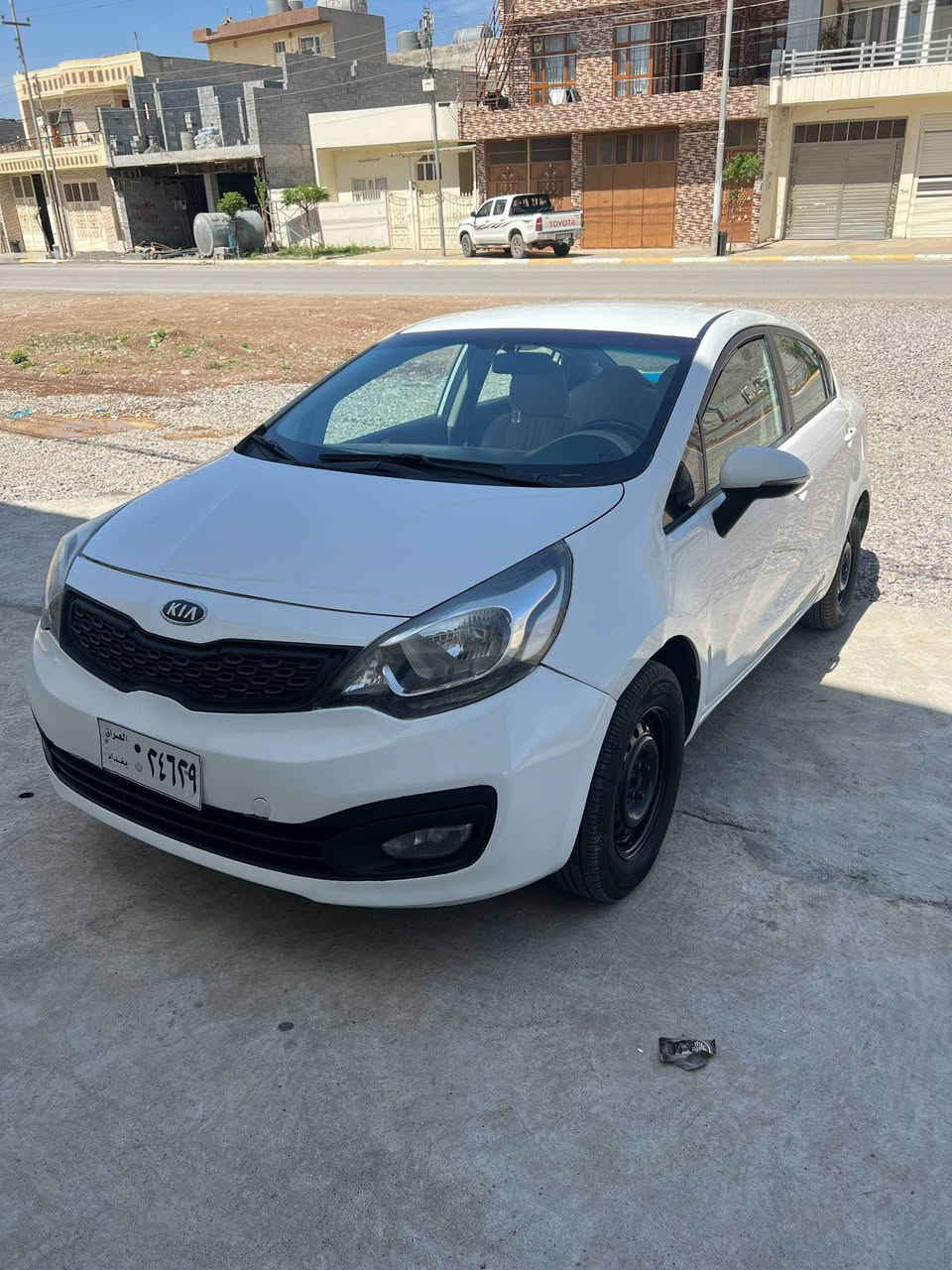 كيا ريؤ ٢٠١٤
كيرو مةكينة بةشةرتى ١٠ فيتةر
ساغ ساغ واتة نة موسة نة براوة موس و براوة بةشةرات
دزيارى بةشةرتى ١٠٠٠ سال
جةمپئكى بجوكى هةية شةيانى باس نية
eco
سوكان فڤؤليؤم  تةعديل سورعة
دوو پارچةو يةك پةلةى بؤياغة
كير تؤماتيك
سةقفى كةميك تةرزةي هةية
كامل سيرفز كراوة
چوار تايةى ناو پاكةتى بؤ بةستراوة 
پاترى تازةية رؤنى گير و مةكينةى تازة كوراوة 
سةيارةكة هى مالانة  هى مةحرةز نية 
ناو زةردة
بلوتوز ئةيؤكس
هةمووگيانى بةشةرت 
كير مةكينة كارةبايةتى  تةبريد سارد و گةرم بةشةرت
تةقةو رةقة بةشةرت 
٥٧ كةلاو كةميك مةعامةلة 
***********ڤايبةر
*********** وةتس ئاپيشى  لةسةرة
گورينةوش ئةكةم  لةسةر دل گرتن رانية, السليمانية
