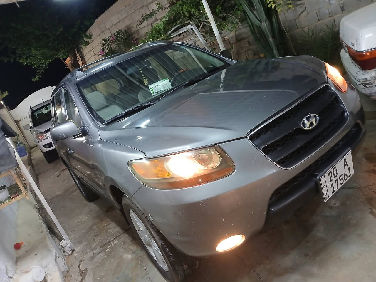 سنتافيا وراد أمريكي ديالى موديل ٢٠٠٩ بأسمي تحويل ثاني يوم هزة وسنويه جديدة محرك ٦سلندر ٣٣٠٠ خير من الله تبريد تدفئه سعرها ١٢٥ ورقه وبيهه مجال حك الجيه  مكاني ديالى سراجق موبايل ***********
