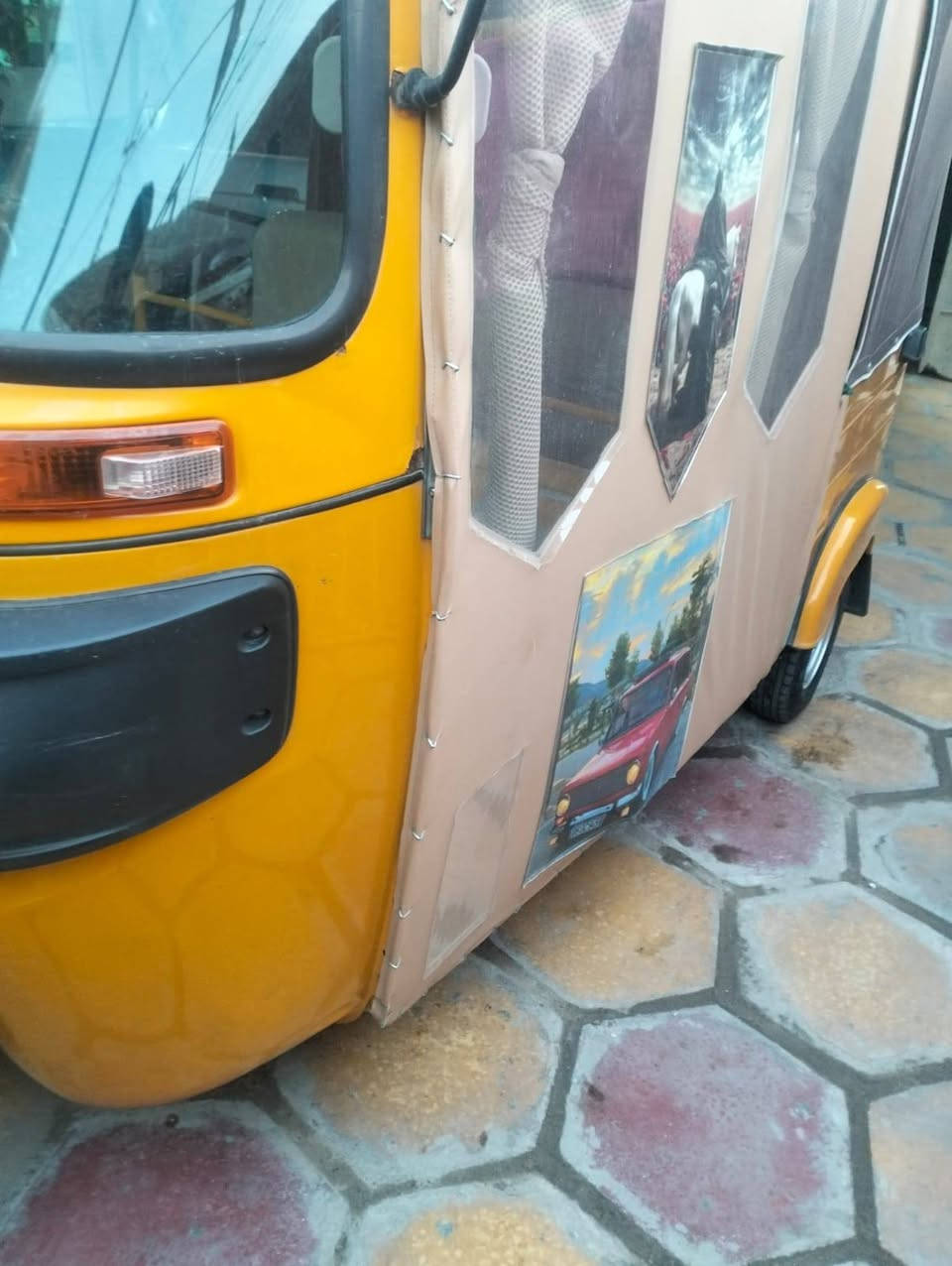 تكتك موديل ٢٠ تكتك مكفول عامه مكينه جديده تعمير بس دوس  سعر ٦٩٠٠ مكاني بغداد لحسينيه مال رشديه  تواصل على  وساب رقم ***********
