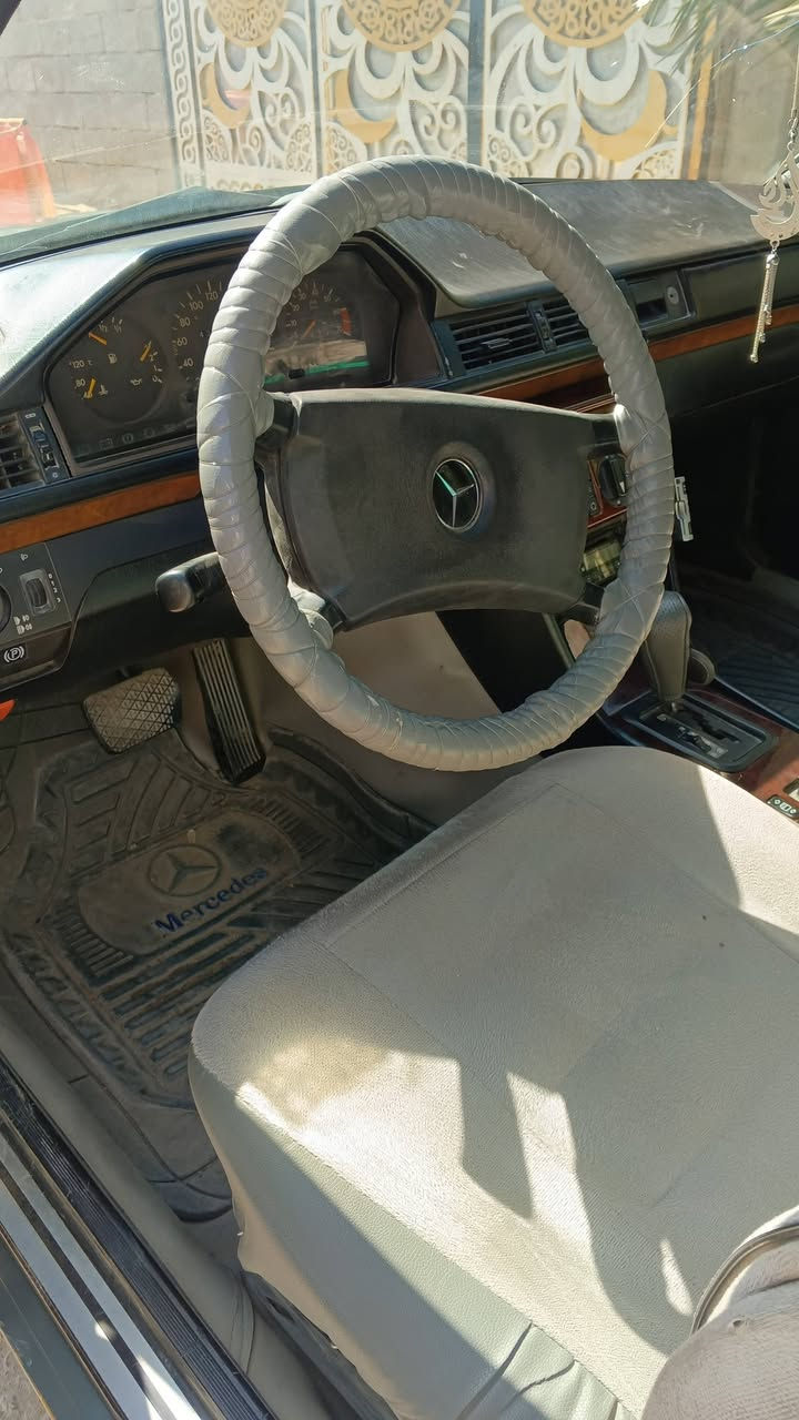 السلام عليكم 
دب٩١ اربع سلندر عنكبوت
الون اخضر زيتوني السياره بااسمي 
السعر ٦٦بصره كرمة علي ***********
