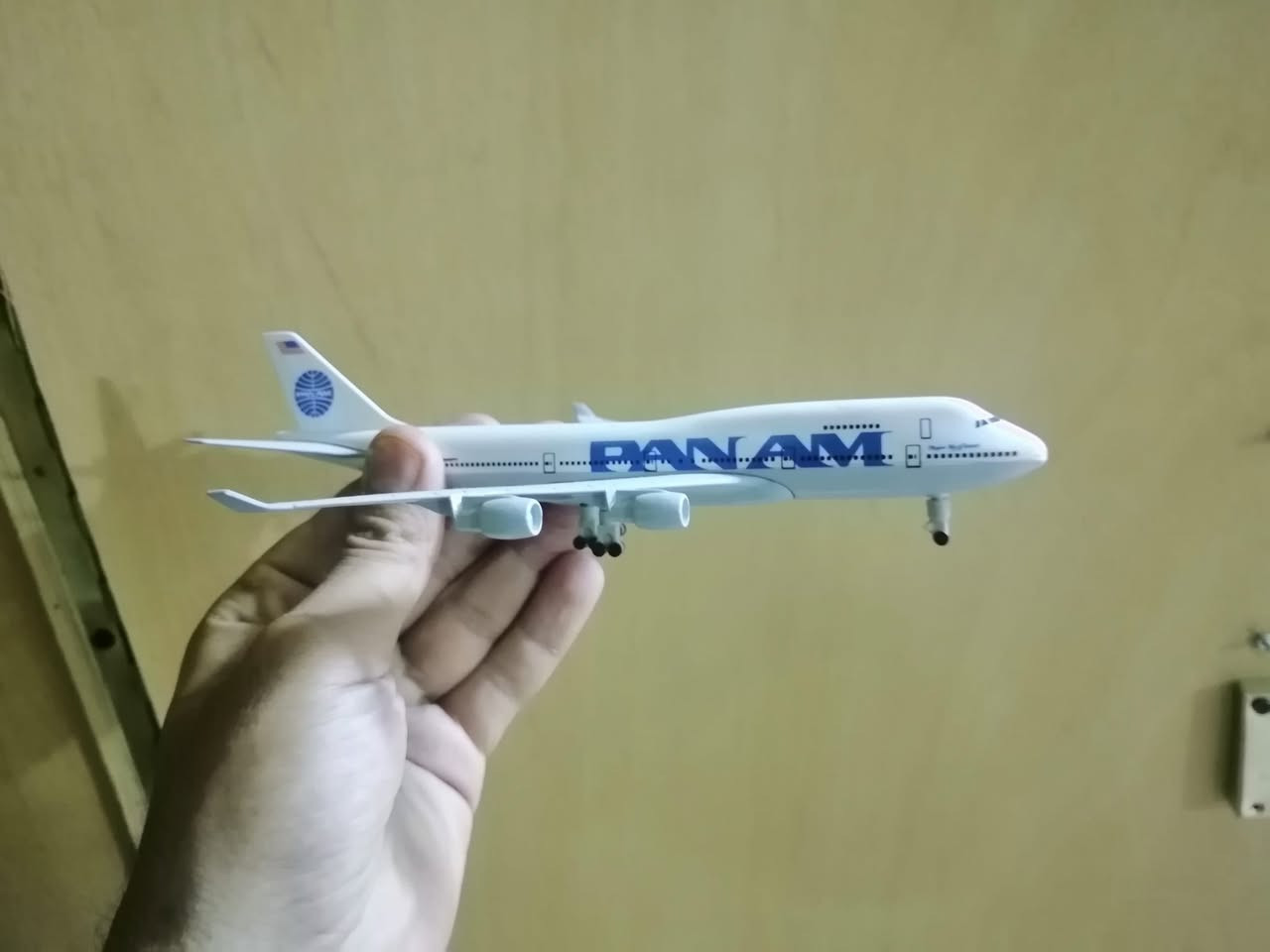 طائره سفر حجم واحد على 1400 حديد السعر 15


**إذا كنت صاحب هذا الإعلان وتريد حذفه لأي سبب، رجاءا أرسل رسالة إلى الدعم الفني**