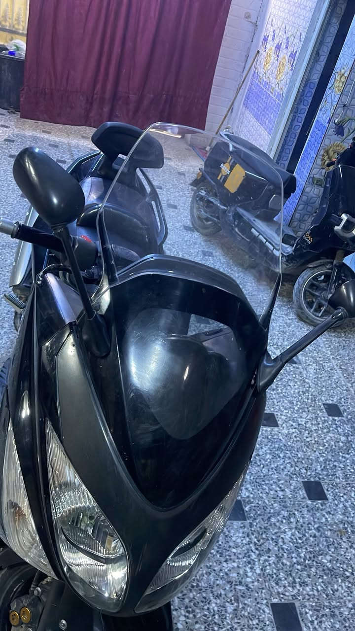 سلام عليكم تي ماكس  2011لبيع دراجه خير من لله معدل. وشلع سعر 30$ وبه مجال شي قليل مكان بغداد بلديات***********
