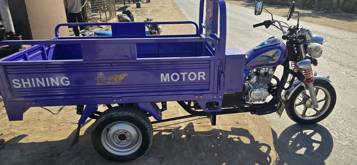 للبيع ستوها طالعه من الوكيل بعدها ع السحك مكاني عفك للأستفسار اتصل ***********
