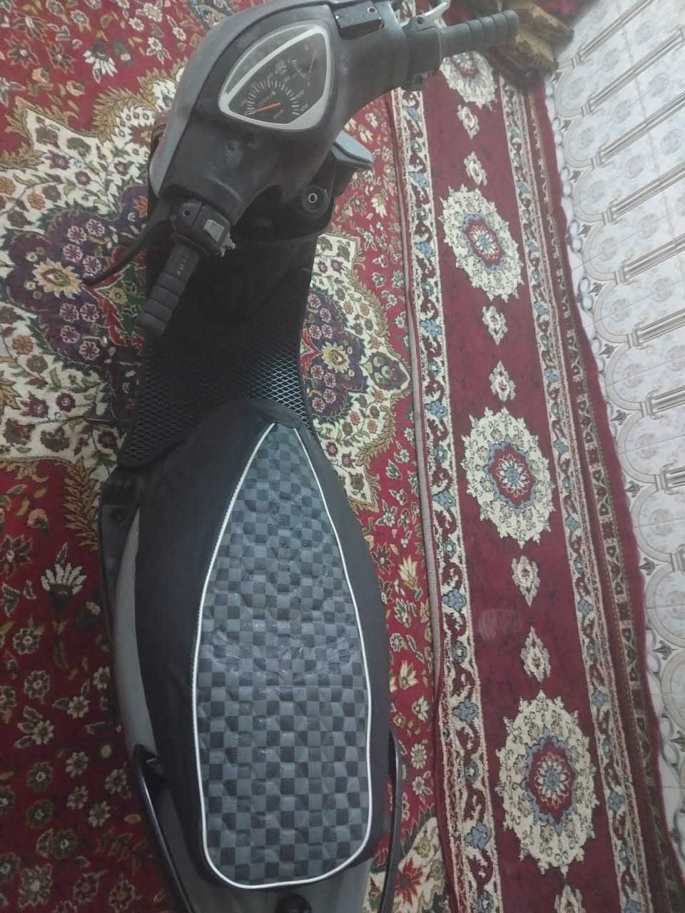 دراجه البيع ماكس عدله كهربايتهه شغله سلف هندر السعر ٣٥٠ وبهه مجال الطيبين ستفسر ***********
