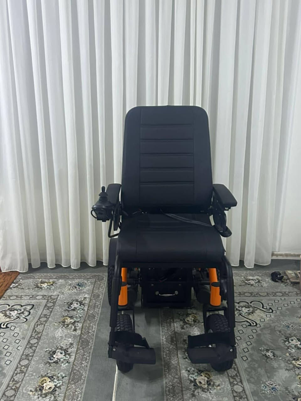 سلاوی خوای گەوره‌تان لێبێت
ڕه‌حمه‌تت لێبێت زانیارێکە بخوێنۆ ئینجا تە‌له‌فون بکە
فرۆشتن عه‌ره‌بانەی خاوەن پێداویستی تایبه‌ت حە‌جمی گەوره‌یه هه‌تا150کیلۆهه‌له گرێت ده‌بل پاتری گەوره‌یه واتە دووپاتری گەوره‌ی له‌سه‌ره 
قایشی کە‌مه‌ر به‌ستنی پێوەیه 
عه‌ره‌بانە‌کە 30ڕۆژه کڕاوە به لۆکی هیچ ئیشی نەکردووه نە‌دراوە له‌شه‌حن هه‌رکەس کڕی ئه‌بێت خۆی 6سه‌عات بیدات له‌شه‌حن 
٩ گەلاو 70 دۆلاری پێدراوە نرخی تەنها 5 گەڵاو 30 دۆلارو معامەلە شوێن دەربەندیخان 🌷👉 ڕەحمەتت بێ بێت گەر مشتەری نیت ماڵەکە مەشکێنە 😒 

هەرچیشت هەیە بۆم بنێرە بۆت دەفرۆشم لە هەر شارێک بێت 💸💵💵


**إذا كنت صاحب هذا الإعلان وتريد حذفه لأي سبب، رجاءا أرسل رسالة إلى الدعم الفني**