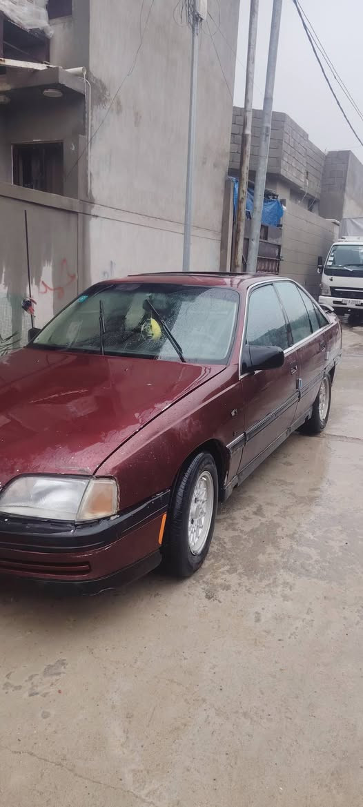 السلام عليكم  اوبل اوميگا ححم 20 رقم صلاح الدين سنويه جديد هزه جديد السياره مكفوله لاضربه ولا صبغ دفتر بانزين موجود كير ومحرك مكفول  سعر 34 وبيه مجال شراي اتصل ***********
