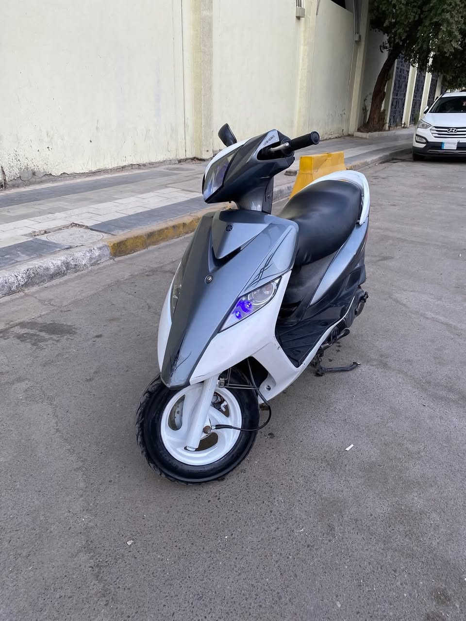 دراجه ماكس ثعلب مفوله مابيه نقص بس اشاره خلفيه دراجه عارضه ٦٥٠ دراجه خير من الله شعله معدل واحد على واحد


**إذا كنت صاحب هذا الإعلان وتريد حذفه لأي سبب، رجاءا أرسل رسالة إلى الدعم الفني**