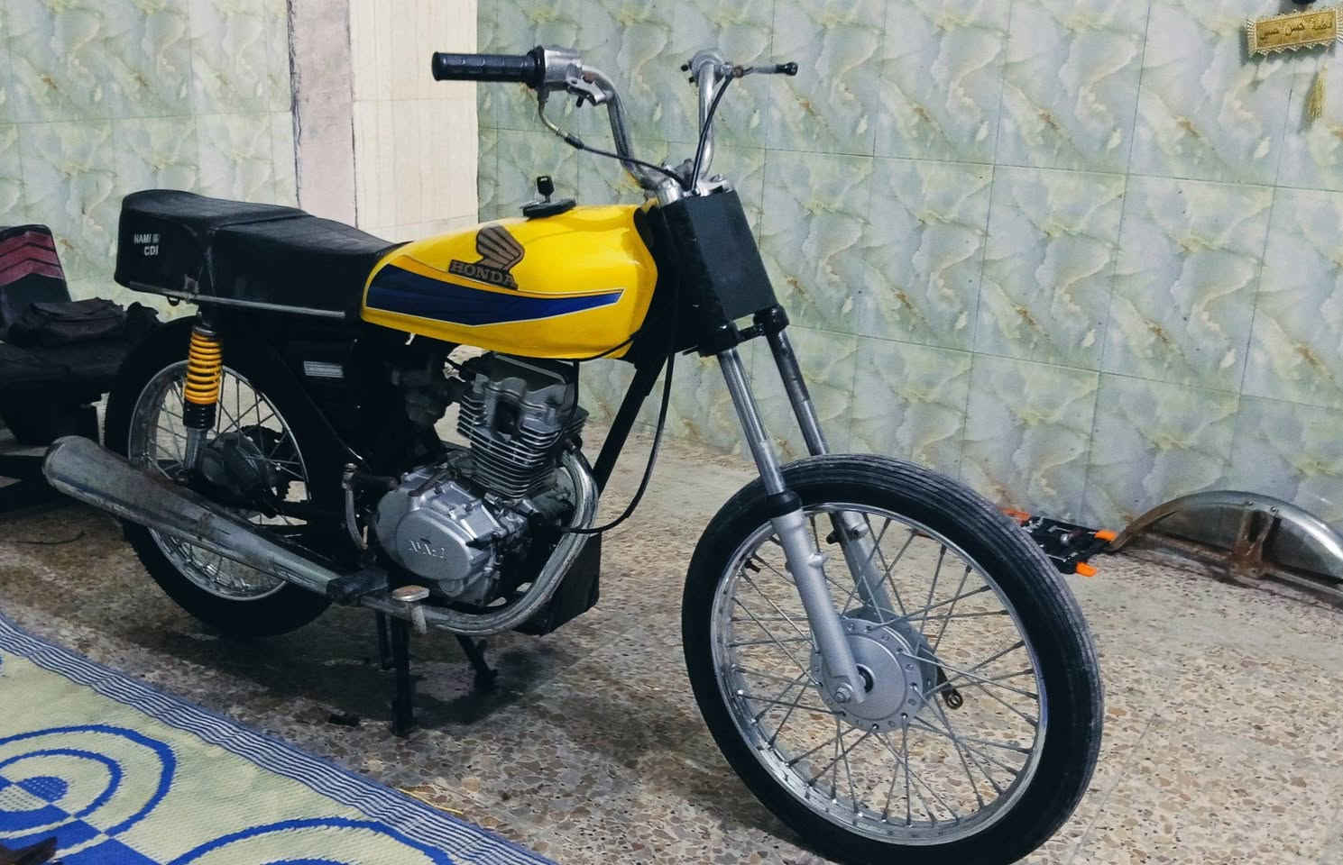 سلام عليكم دراجه نامه ادوات سعر سعر 450وبيه مجال الشراي مستعجل 
مستعجل كلش عله بيعه 
والشراي يدلل 
نامه شلامجه ادوات 
مكفوله من السرقه 
دراجه ما مغسوله 
ما طالعه بالبيت مخزونه 
بصره ابو الخصيب  
متواجد واتساب ***********
