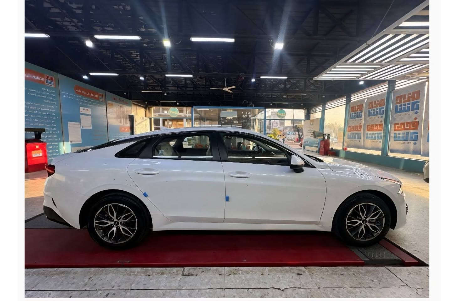 ا
السلام عليكم.كي فايف موديل ٢٠٢٢ خليجي ماشية ٦٢ الف كيلو قابل للزيادة مكفولة من الصبغ والبارد عدا رصعتين مال حصو .مواصفات عادية السيارة.كير محرك تبريد مكفول.عارضها ب١٩٠ ورقة وبيها مجال للطيبين.للاستفسار اكثر التواصل عالرقم ***********
