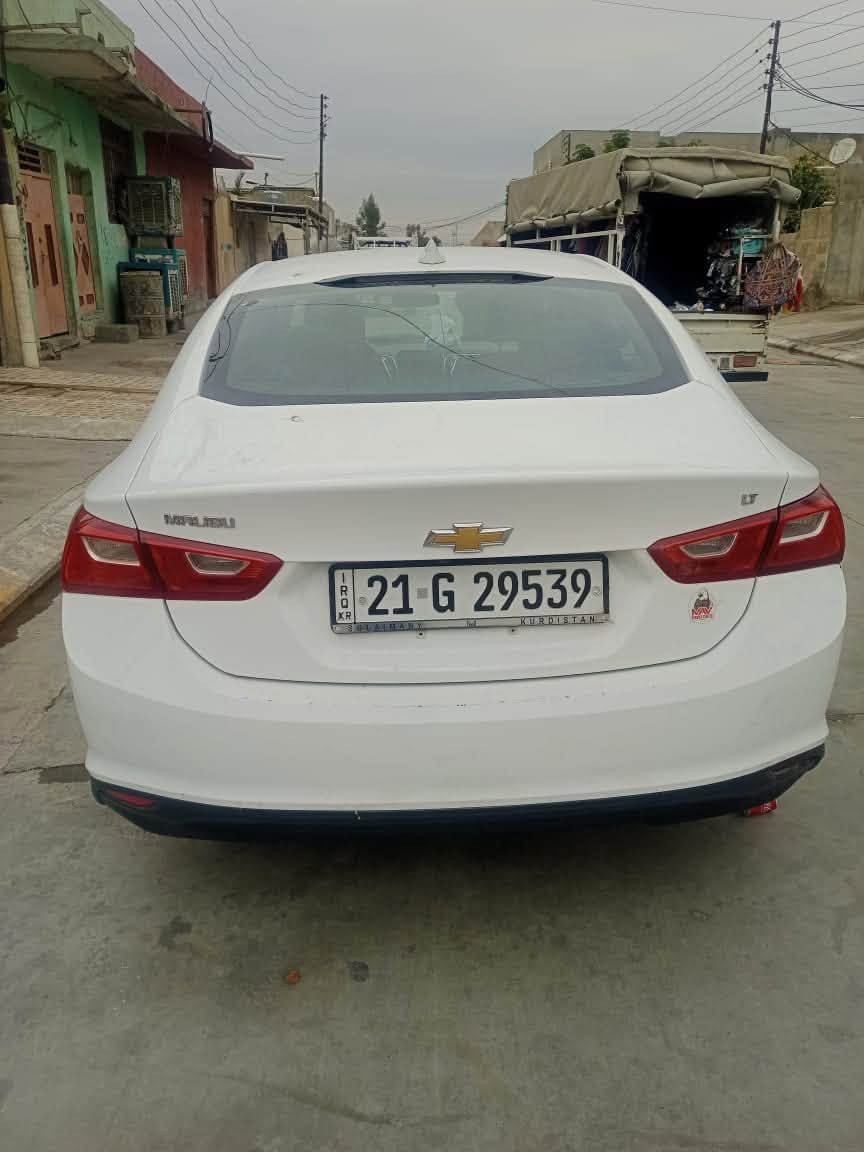 ماليبو للبيع رقم السليمانيه دولي سنويه جديد بيها بطاقه بنزين شرط الوكاله والتحويل سياره  جديده كير ومحرك بالشرط كير أوتوماتيك سعر 85 ورقه هذا رقمي *********** مكان سيارة كركوك 
 
موجوده صور الحادث ….ما موجود بالخاص بس ع رقم خابر
