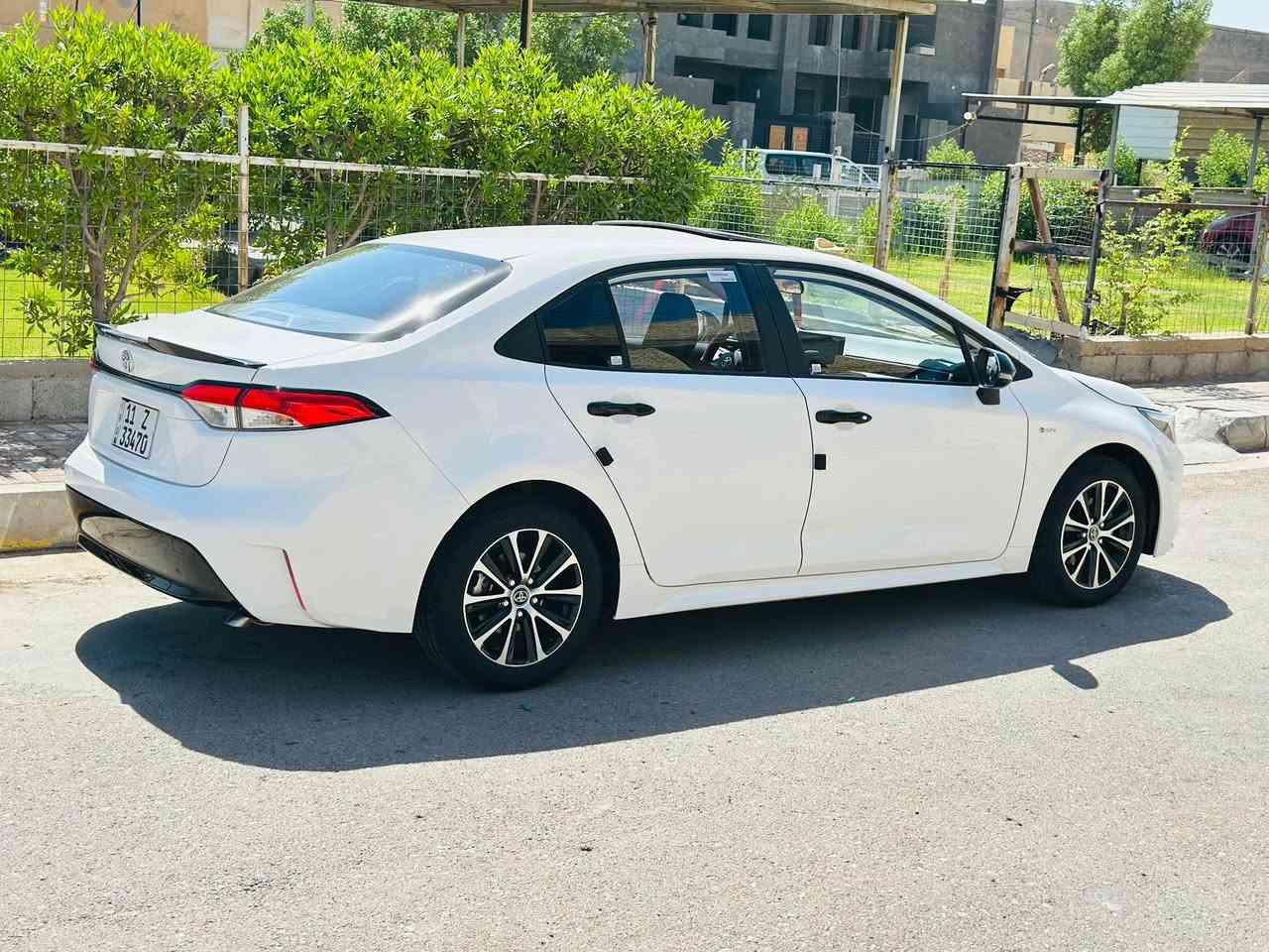 السلام عليكم 🌹🌹 للبيع 
كورلا موديل 2025 تجميع صيني 
🍀فول مواصفات 
🍀داخل احمر 
🍀كشنات جلد
🍀كشن السايق كهرباء 
🍀شاشه جبيره 
🍀كامره 
🍀بصمه تشغيل وابواب 
🍀ويل كروم 
🍀تبريد قطعتين 
🍀اوتو هولد 
🍀سايد بريك دكمه 
🍀ماشيه ١٦ فقط
🍀السياره جديده وجاهزه 
🍀مكفوله كفاله عامه 
🍀السعر ١٥٧  وبيه مجال 
🍀والشراي يتفضل 
*********** 
***********.      العنوان فلوجه الفلوجة, الأنبار
