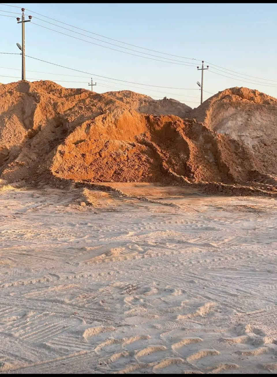 علوه مواد البناء 
بانسب الاسعار 
الاسمنت الدوح سعر الطن 99وللكميات التوصيل مجاني 
الحصو الربعه طن 100 واصل
الرمل المغسول 68 واصل الربعه طن واصل 
المغربل الربعه طن 75 واصل
السبيس 55 واصل 
البحص 60 واصل 
البلوك الالف 630 واصل
الطابوق الالف 125 واصل
ويتوفر جميع انواع مواد البناء  للتواصل
اتصل عله الرقم  ‏‪***********‬‏
