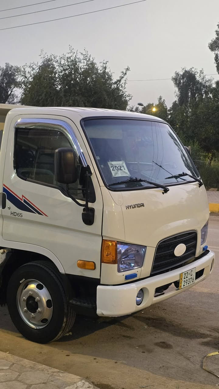 السلام عليكم ورحمة الله وبركاته 
للبيع كنتر هونداي موديل 2021
مكفوله كفاله عامه من كلشي 
مكينه ٤٠٠٠ لا بخار ولا تنقيص السياره جديده بمعنا الكلمه 
تبريد ثلاجه  تدفاء مكان السياره بابل جبله 
***********
***********
