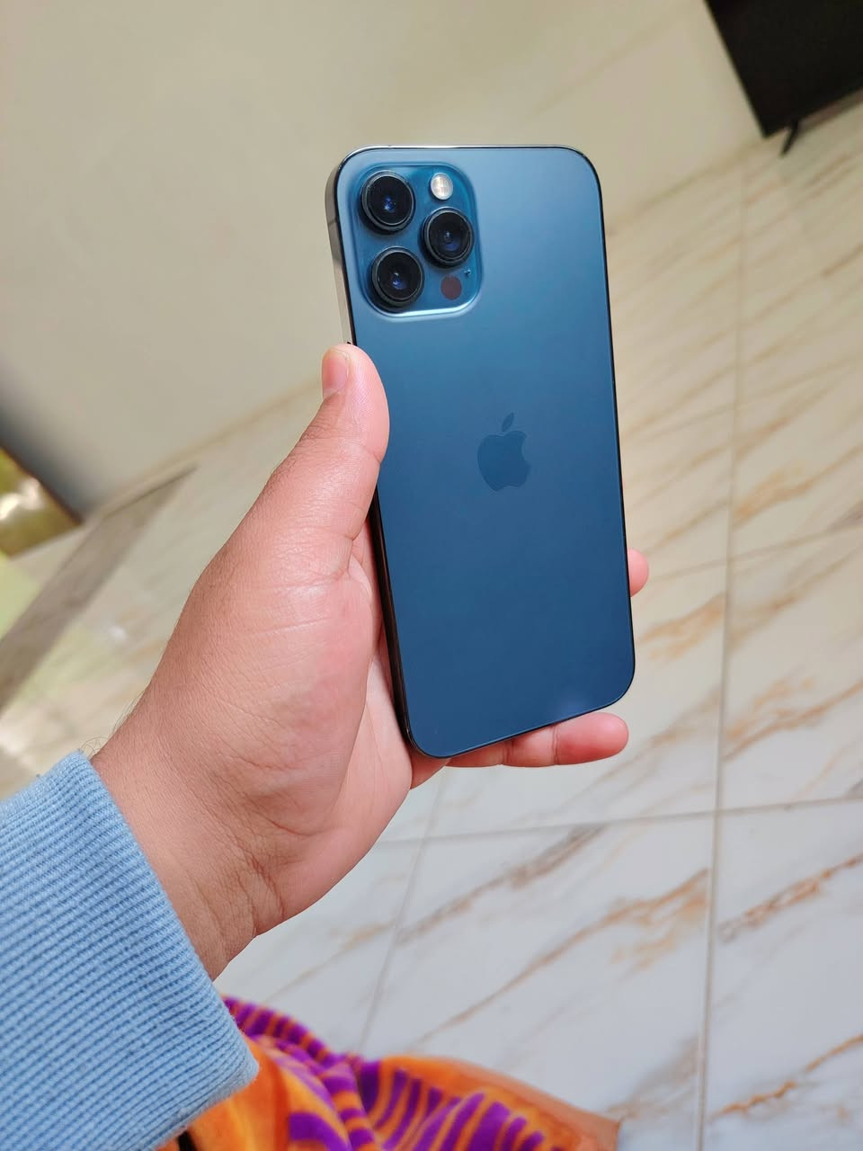 السلام عليكم متاح ايفون 12 برو ماكس ذاكرة 128 بطاريه 100 مبدله اصليه نموذج M الاصلي شرق اوسط AAA جهاز كله شغال بس شاشه بيه خطوط ومماثره السعر ب٢٥٠ وبي مجال قليل مكاني ديالى بعقوبة ***********
