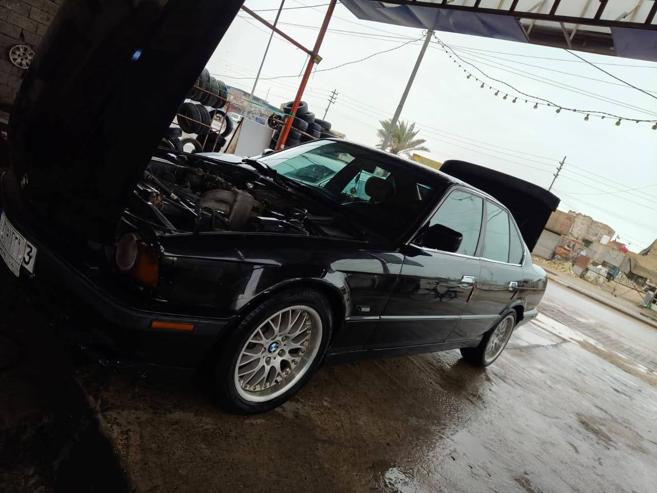 السلام عليكم BM حجم 525 للبيع مكينه كير جاهزه سياره تخم تاير حداديه جديده مكفوله من ضربه القويه مصبوغه للجماليه رقم بغداد مشروع وطني سنويه ل26 دواخل جدد كشنات جلد تبريد شغال كير اوتو كهربائيات كلها شغاله السعر 48وبيها مجال بصيط مكانها نجف ‏
‏‪***********‬‏
