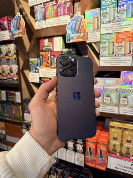 14 برو ماكس ذاكرة 256 بطارية 83 دبل سيم نموذج ZA 
بي فطر زغير بالضهر موضح بالصور والكامرة فطر حيل ناعم 
السعر 780 بي مجال 
***********
