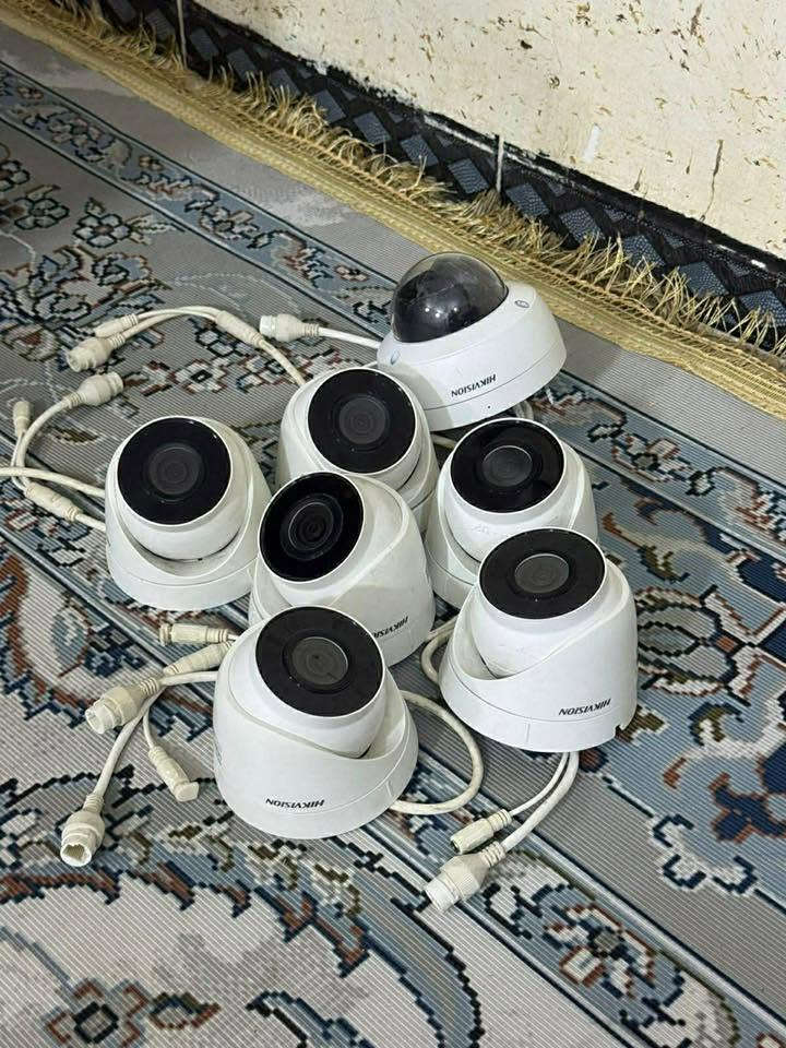كامرات ipعدد7؟؟6منهن 2ميكا أو1منهن4ميكا صوره أو صوت مع اسلك الكاميرات سعر الكامره 30الف للتوصيل ***********@إشارة

