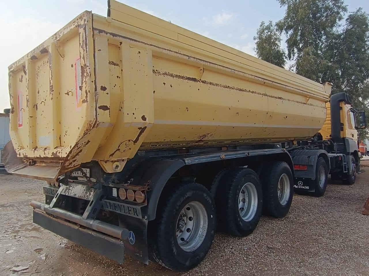 السلام عليكم  اكسور للبيع مديل 2006 مكينة 40 سيارة نضيفة  للمزيد من التفاصيل الرجاء الاتصال بالرقم ***********مكان كربلاء المقدسة مكلف بل نشر اخوان تصل براعيه
