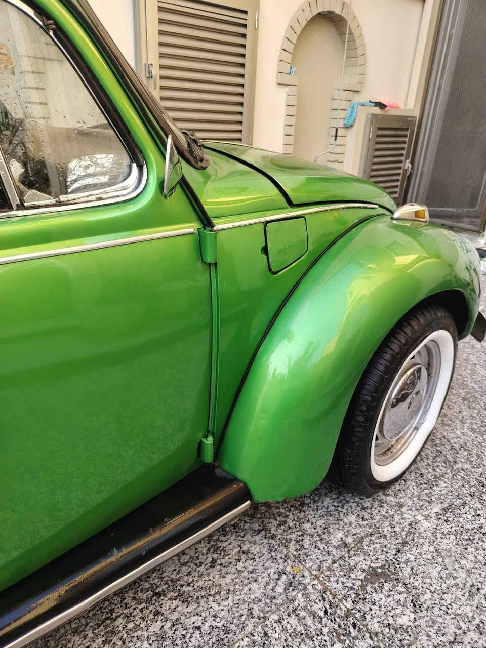 من رخصة مدير الكروب المحترم..
بالبصرة.. بالبصرة.. 
فولكس بيتل ( رگة) موديل 1976 مكينة 1600
السيارة جاهزة كهربائيات وحدادة وادامة كاملة للبريك...
السيارة بأسمي ورقم بغداد دولي وسنوية لل29 طخم تاير وعليها إدامة للمحرك لاتنقيص ولا تبخير..
السعر المطلوب ٧٥ ورقة ومجال بسيط 
(السيارة موجودة بالبصرة)...***********
تحياتي للجميع
