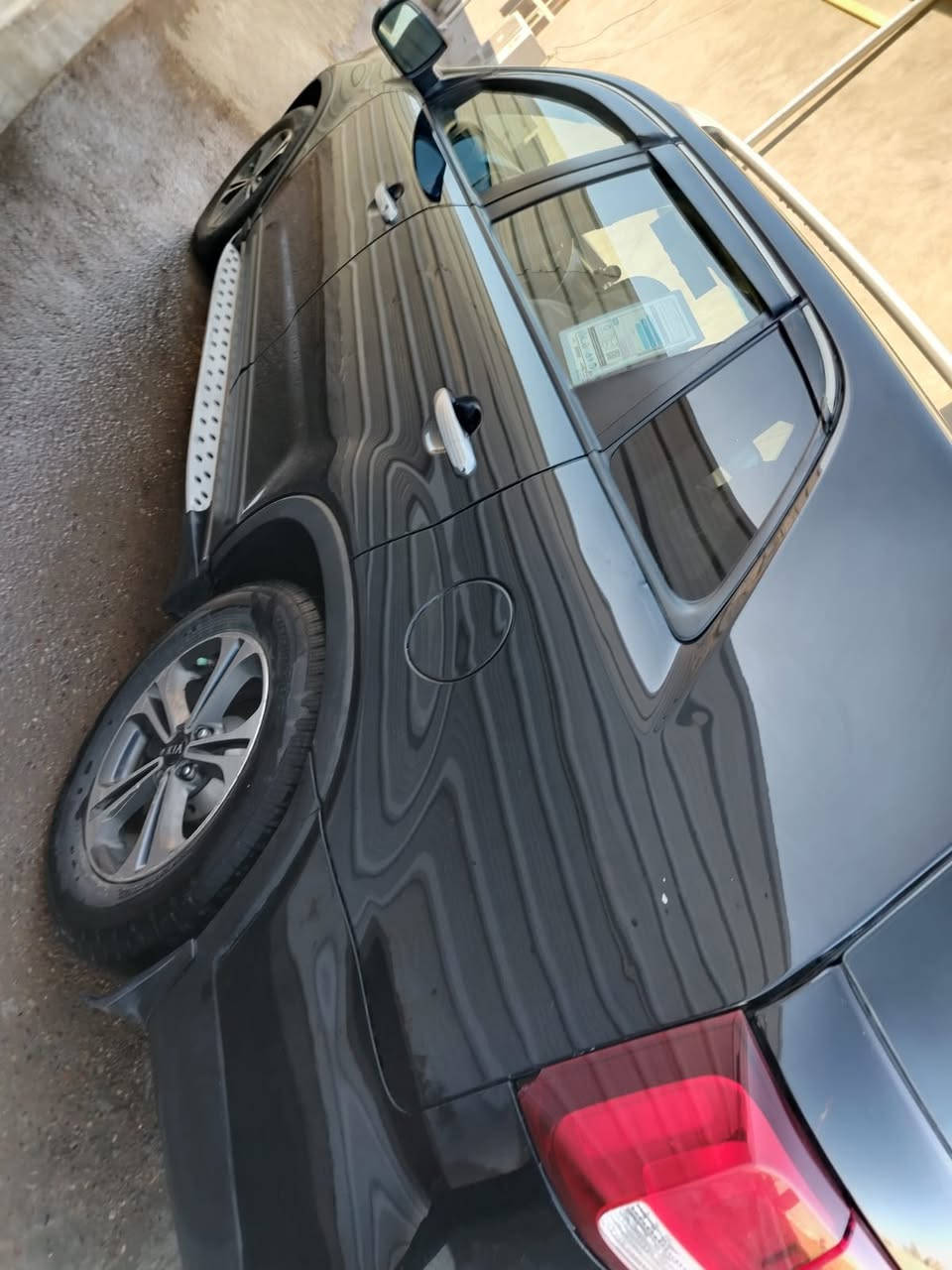 السلام عليكم سورنتو للبيع رقم بغداد موديل 2015  محرك 6 سلندر مواصفات عاديه وارد أمريكي صبغ 3 قطع اثر شخوط السعر 165 ومجال بسيط العنوان بغداد المشاهده أي استفسار اتصل عالرقم 
***********
