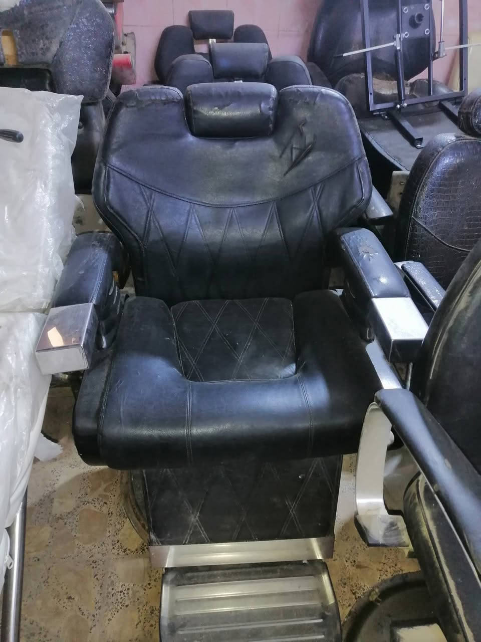 السلام عليكم غراض مستعمله للبيع بغداد حي القاهره ***********
