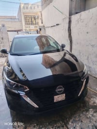 نيسان سنترأ البيع موديل 24 وارد أمريكي ضربتها بالجاملغ الخلفي تبديل قب...