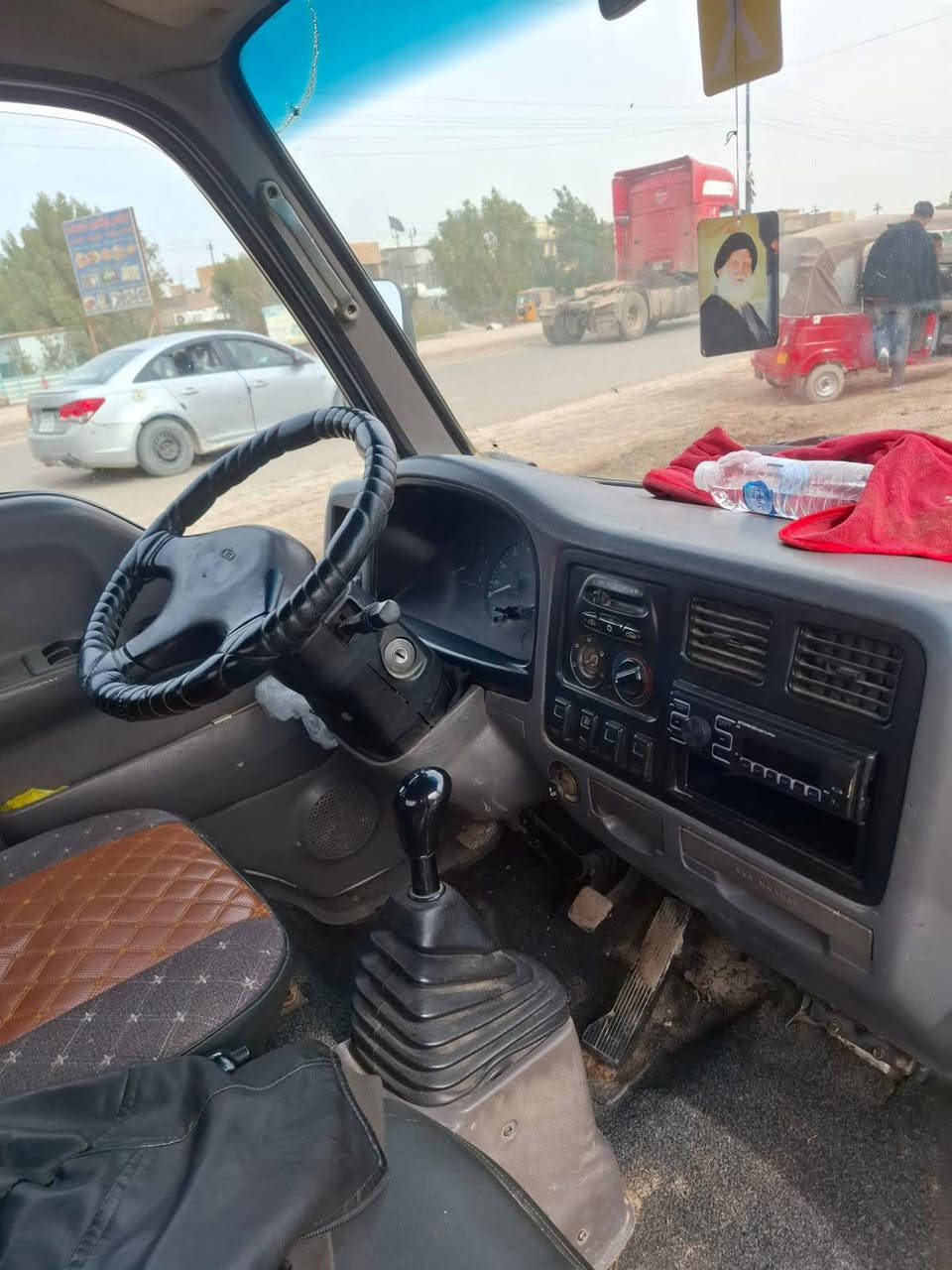 سلام عليكم/كيه فونتير موديل 97محرك 3000مفتوح كفاله عامه  شاصي مكفول تخم تأير جديد رقم انكليزي وباسم الولد تحويل ثاني يوم /،***********السعر65
