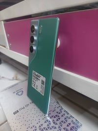 كامون 40 برو • نضافته • النجف