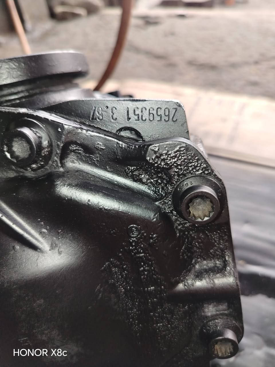 سلام عليكم ورحمة الله رمضان مبارك عليكم موجود اكسن مارسدس ام عيون موديل 2000 مع الدرايمان مستعمل اخو الجديد السعر 150 وبي مجال الي يحتاجة يراسلني


**إذا كنت صاحب هذا الإعلان وتريد حذفه لأي سبب، رجاءا أرسل رسالة إلى الدعم الفني**