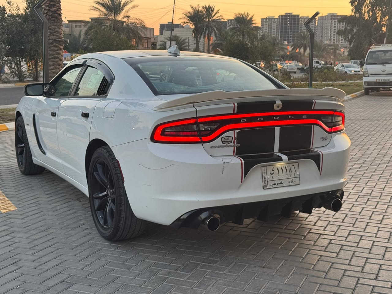 السلام عليكم جارجر ارتي 5700رقم بغداد شبه المميز تحويل مباشر حادثهه قماره من امريكه بدون كص موديل ٢٠١٦مكان السياره بغداد السعر   158بيهه مجال قليل كير حداده صدر جديد تخم تاير هسه شادينه الهه السياره كبل للشارع ترايهه كلش حلو للاستفسار اللتصال ع ***********
