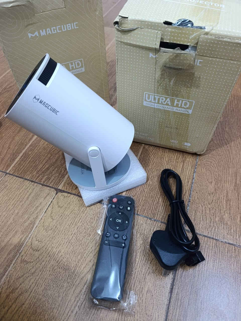 داتا شو HY300PRO
واي فاي 4k اندرويد يعني فول مواصفات 
السعر 40


**إذا كنت صاحب هذا الإعلان وتريد حذفه لأي سبب، رجاءا أرسل رسالة إلى الدعم الفني**