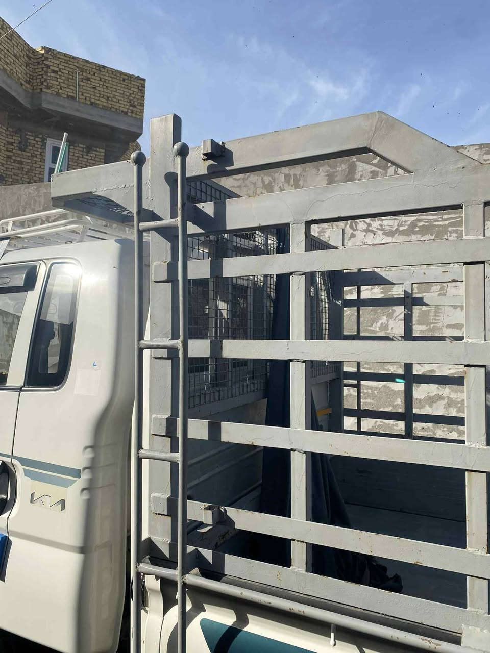 السلام عليكم محجر فحل مستعمل نضيف للبيع موقع بابل /حله للستفسار الرقم ***********
