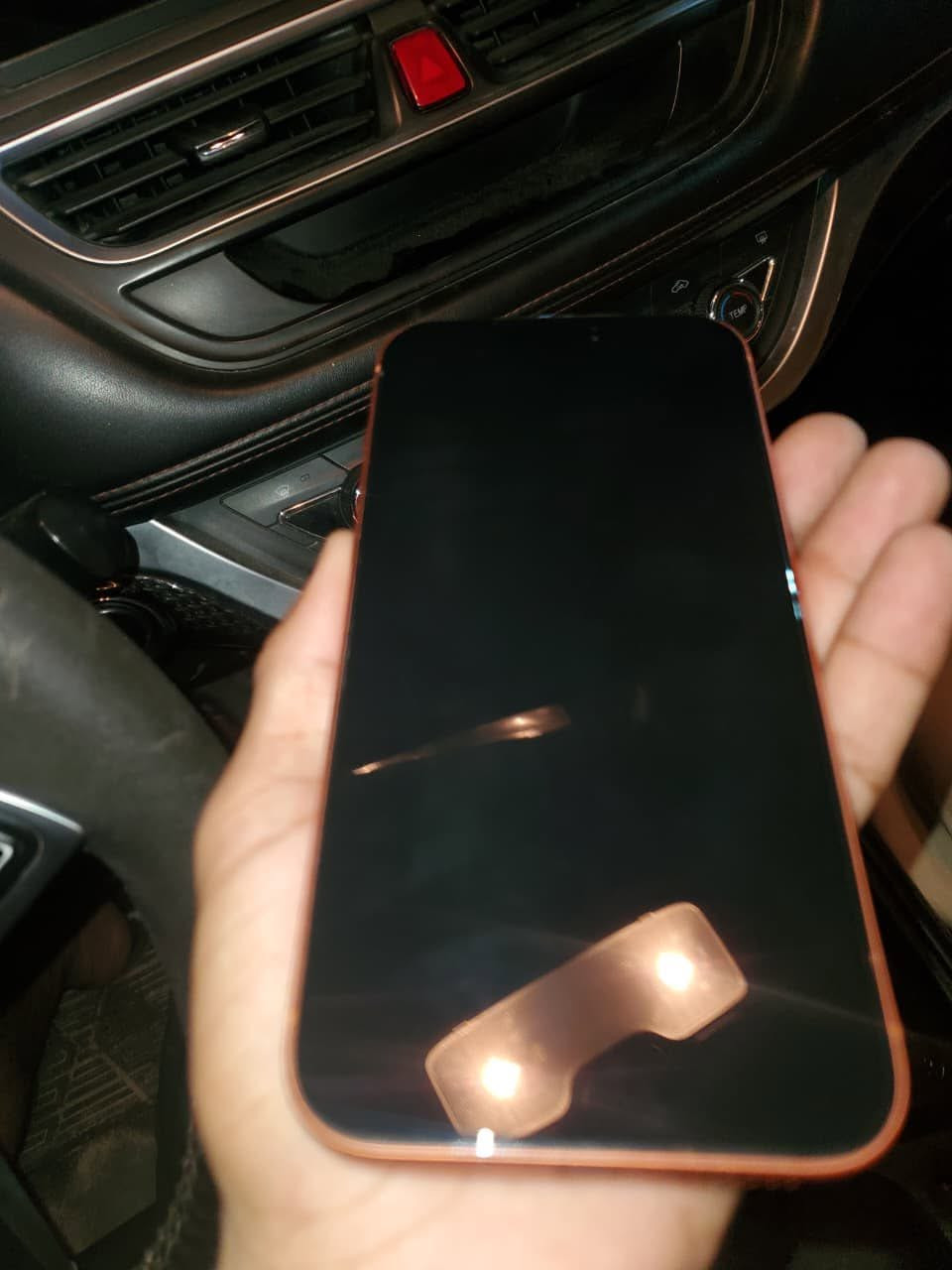 ايفون  17pro max
جهاز جديد مابي ولا شخص يخبل سيمكارت وليس ايسم شرق اوسط كامل ملحقات كارتونة شاحنة كفر لزكة شاشة مكاني بغداد حي الجهاد

*********** 

السعر مليون وتسعميه

وين ميعجبك افحص بي مكان اني اخذك بسيارتي وين متريد تفحص

