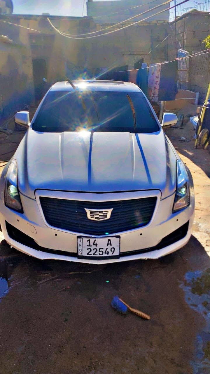 السلام عليكم كاديلاك ATS 
مديل 2018 رقم دولي بسمي 
جاهزه من كلشي كير محرك حداديه  تبريد تدفئه ما بيه اي نقص 
حادث السياره بـ امريكا جاملغ وبنيد وكلير جاملغ خلفي. هنا صار بيه بارد باب خلفي عكس السايق 
السياره فول مواصفات رويال*********** المكان بصره معقل البصرة, العراق
