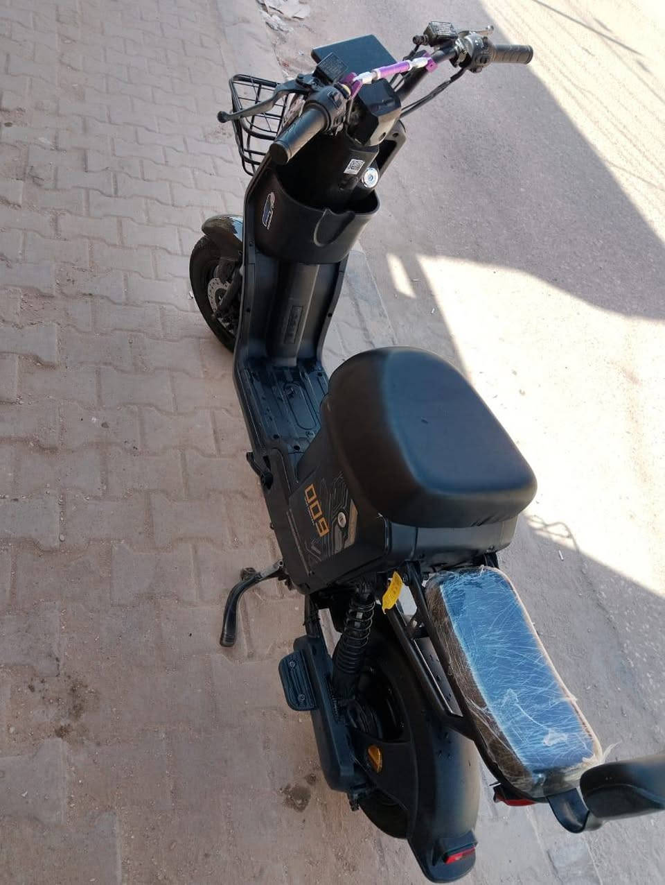 للبيع دراجه جديده استخدام قليل
بطاريات 5 تمشي مسافه 38كيلو بشحنه سعر 360
شراي يتصل اويدخل خاص   ***********
