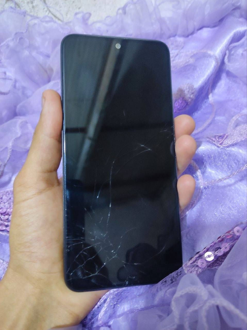 للبيع أو امراوس Redmi Note 12Sمكفول كفاله عامه  ذاكره 256عشوائيه8+8 بطاريه5000الاف شاشه أمولد90هرتز اصدار اندرويد15 ببجي60فريم بصمه جانبيه كامراته يخبلن صوت دبل سماعه جهاز سلس وقوي فقط بي افطور بلشاشه صطحيه ما أماثره ابد الله شاهد وحته لاسق حمايه شادله جهاز كلش نضيف مثل ما اموضح بلصور السعر 100الف وبي مجال مكاني بغداد أبو غريب وهاذه رقمي‏‪0774 608 7873‬‏ بي واتساب
